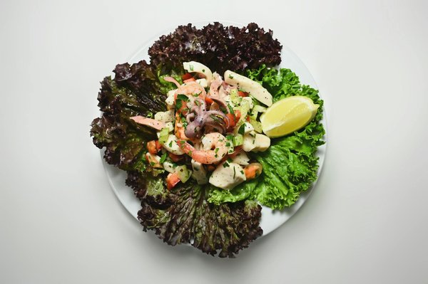 Welche Vorteile bietet ein offenes Küchenkonzept im Restaurant?